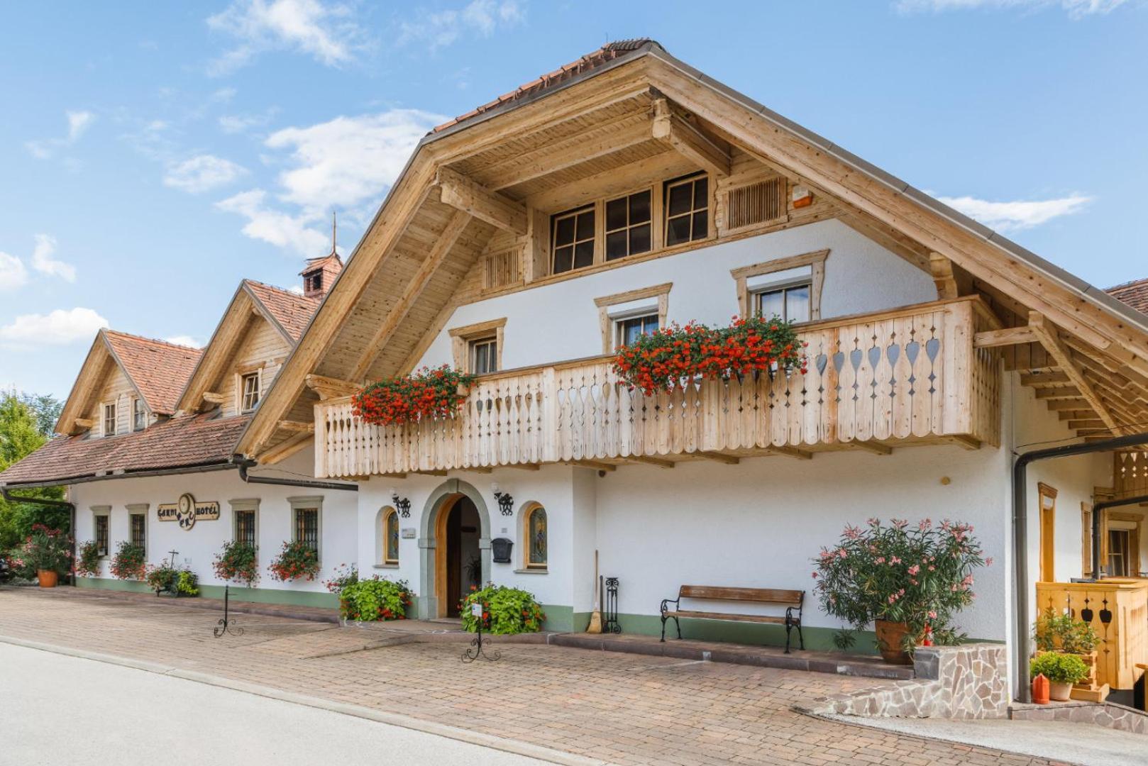 Garni Hotel Berc Блед Екстериор снимка
