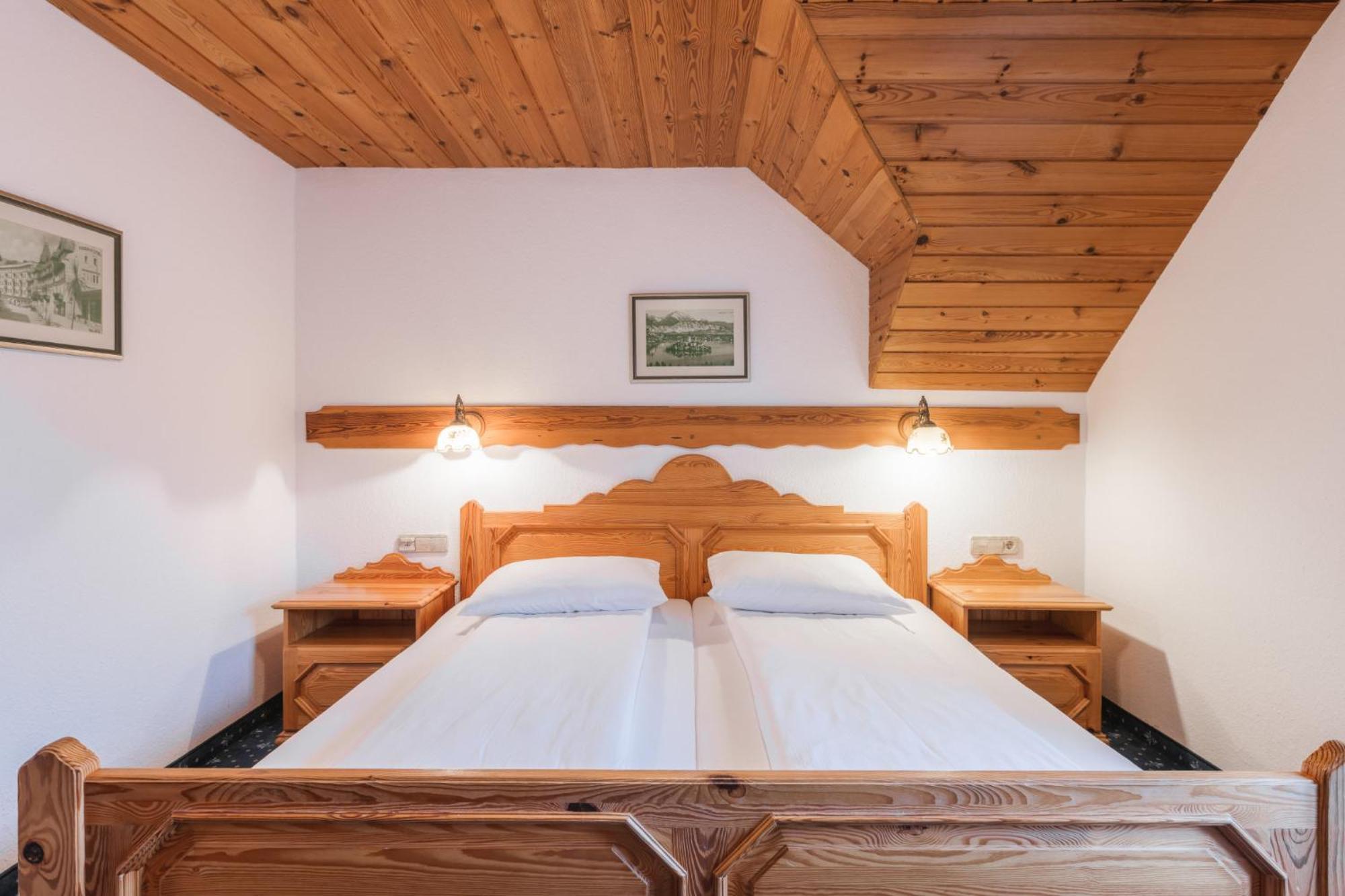 Garni Hotel Berc Блед Екстериор снимка