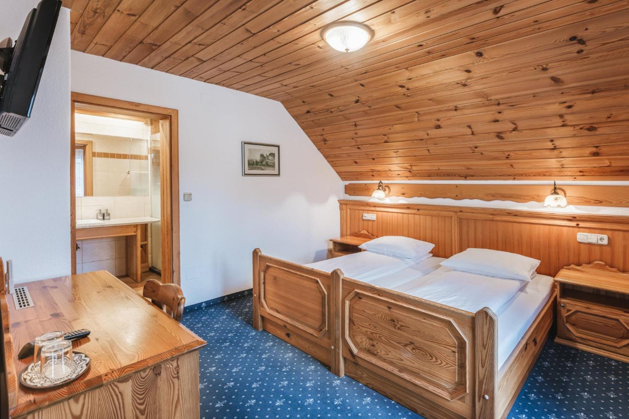 Garni Hotel Berc Блед Екстериор снимка