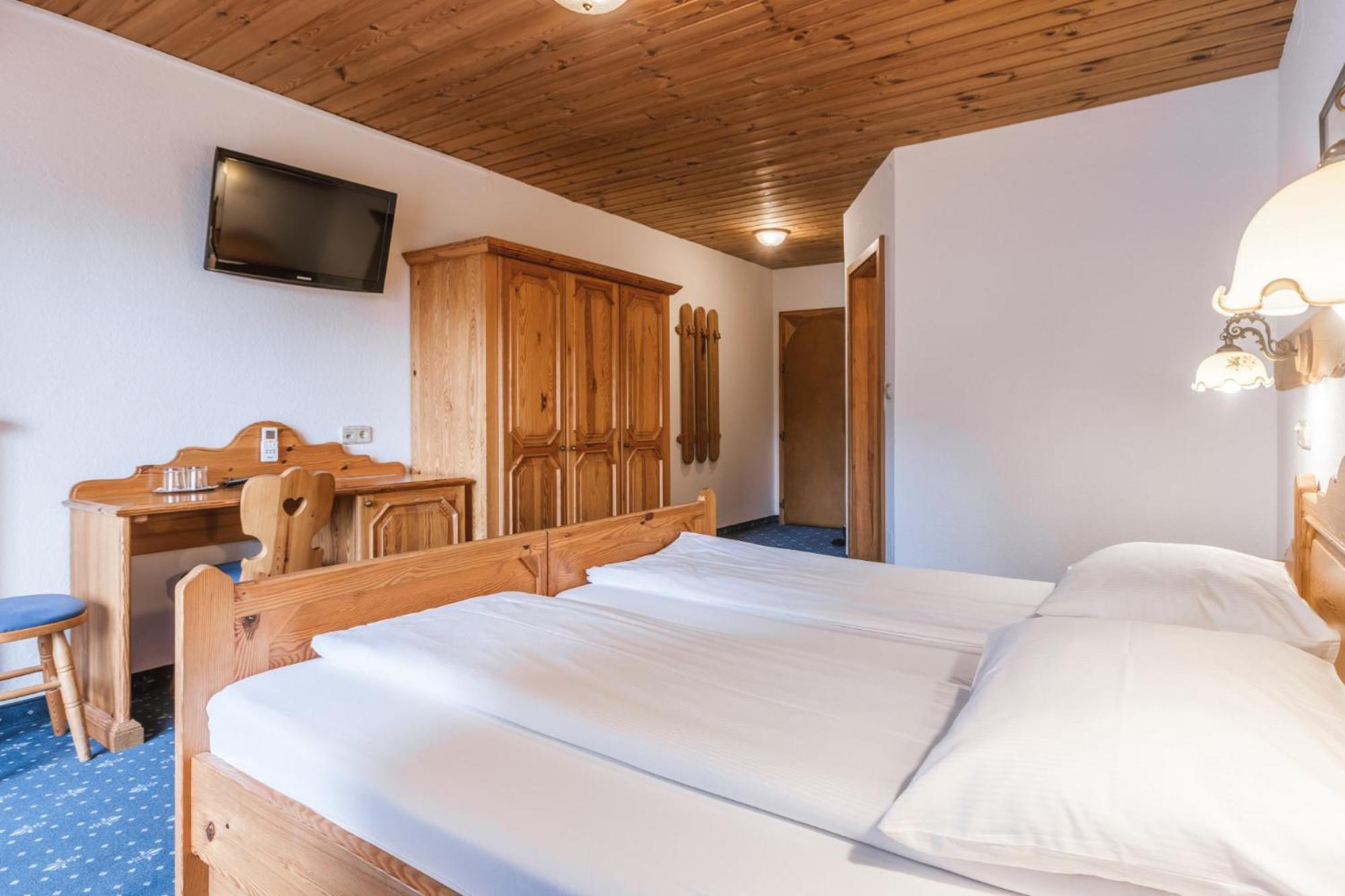 Garni Hotel Berc Блед Екстериор снимка