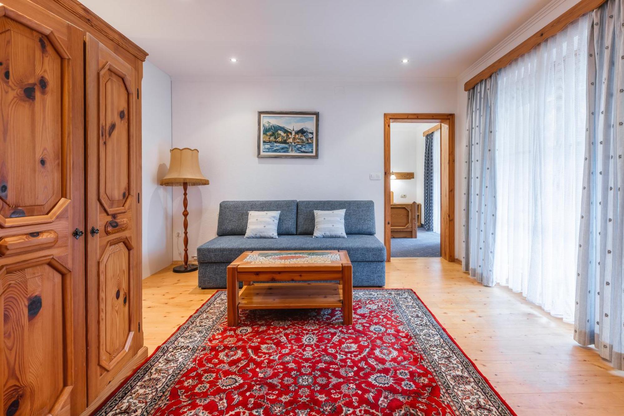 Garni Hotel Berc Блед Екстериор снимка